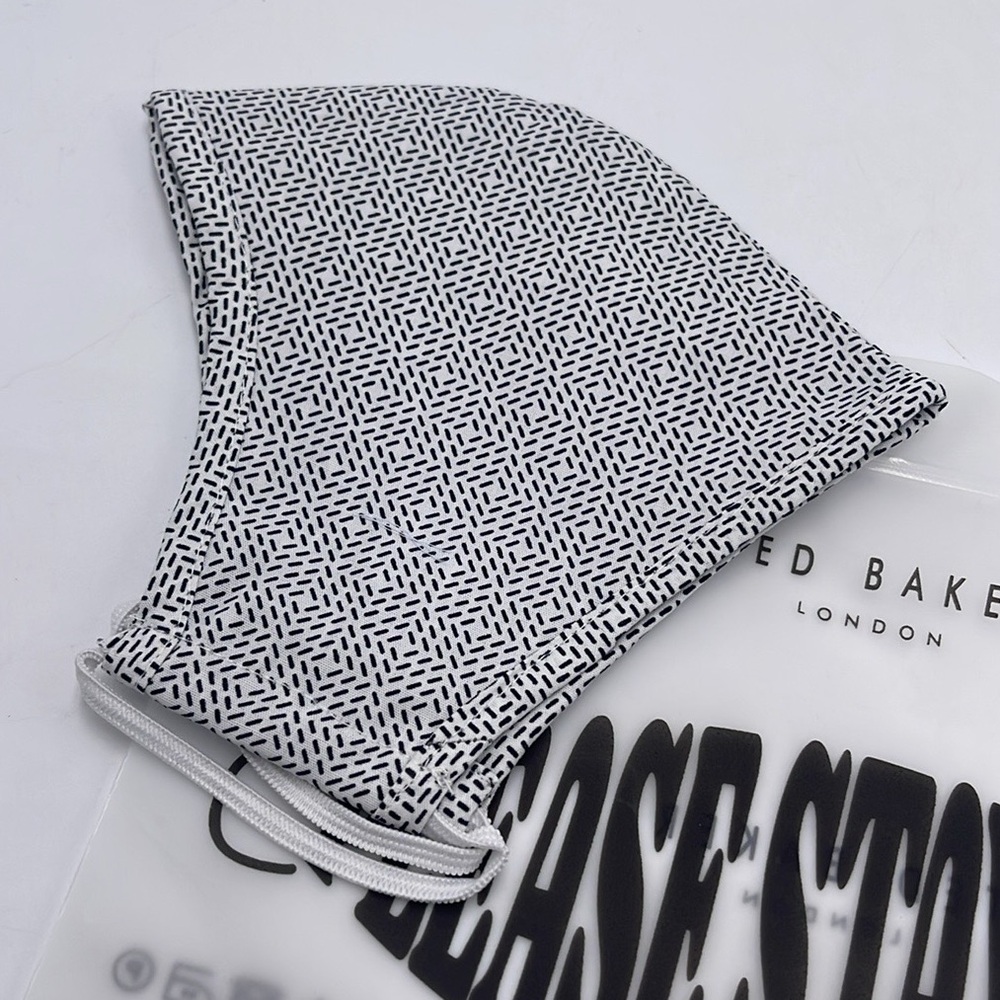 Ted Baker Black and White Face Mask TED BAKER LONDON Reversible Reusable NWT